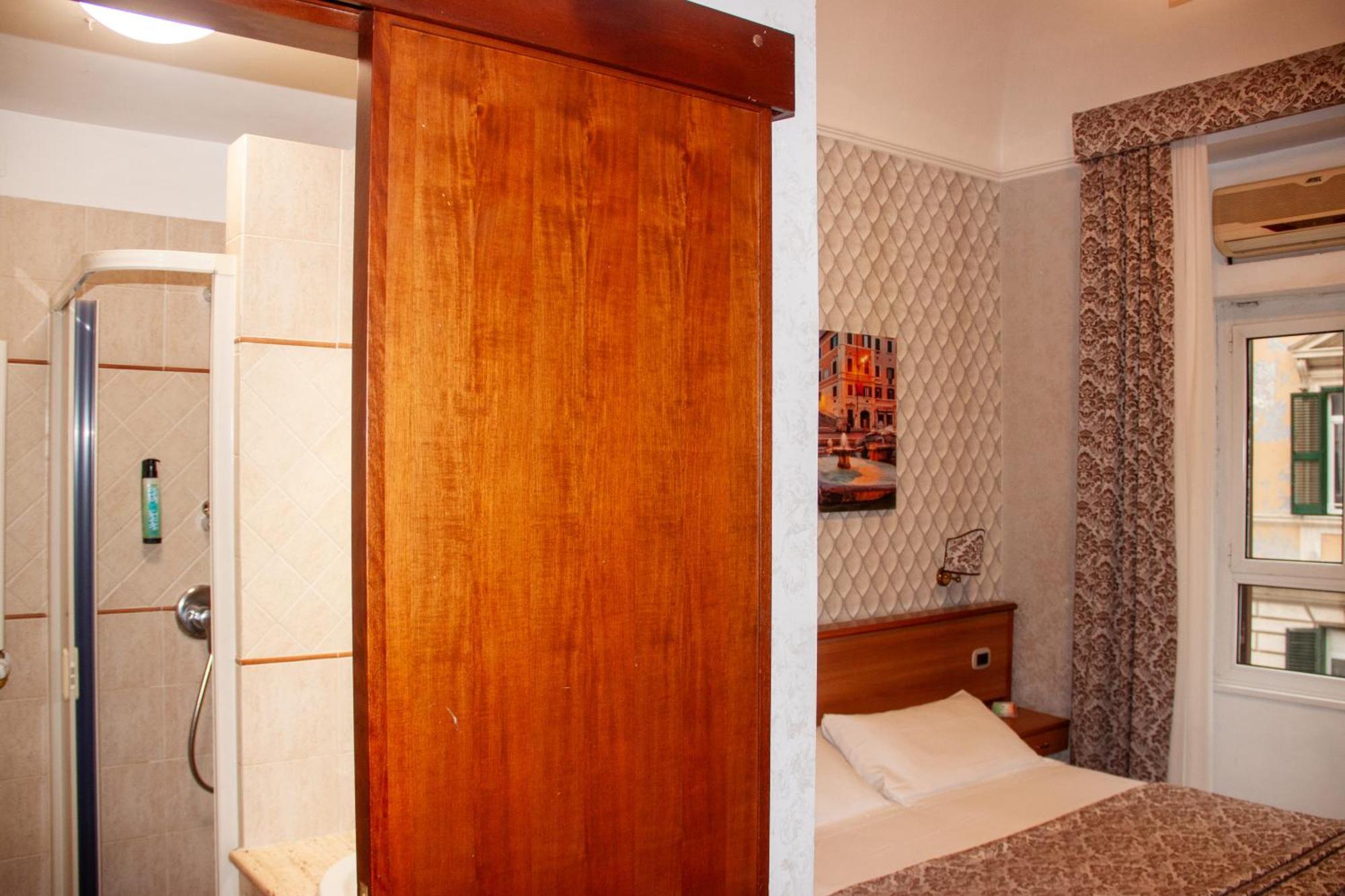 Hotel Assisi Ρώμη Εξωτερικό φωτογραφία