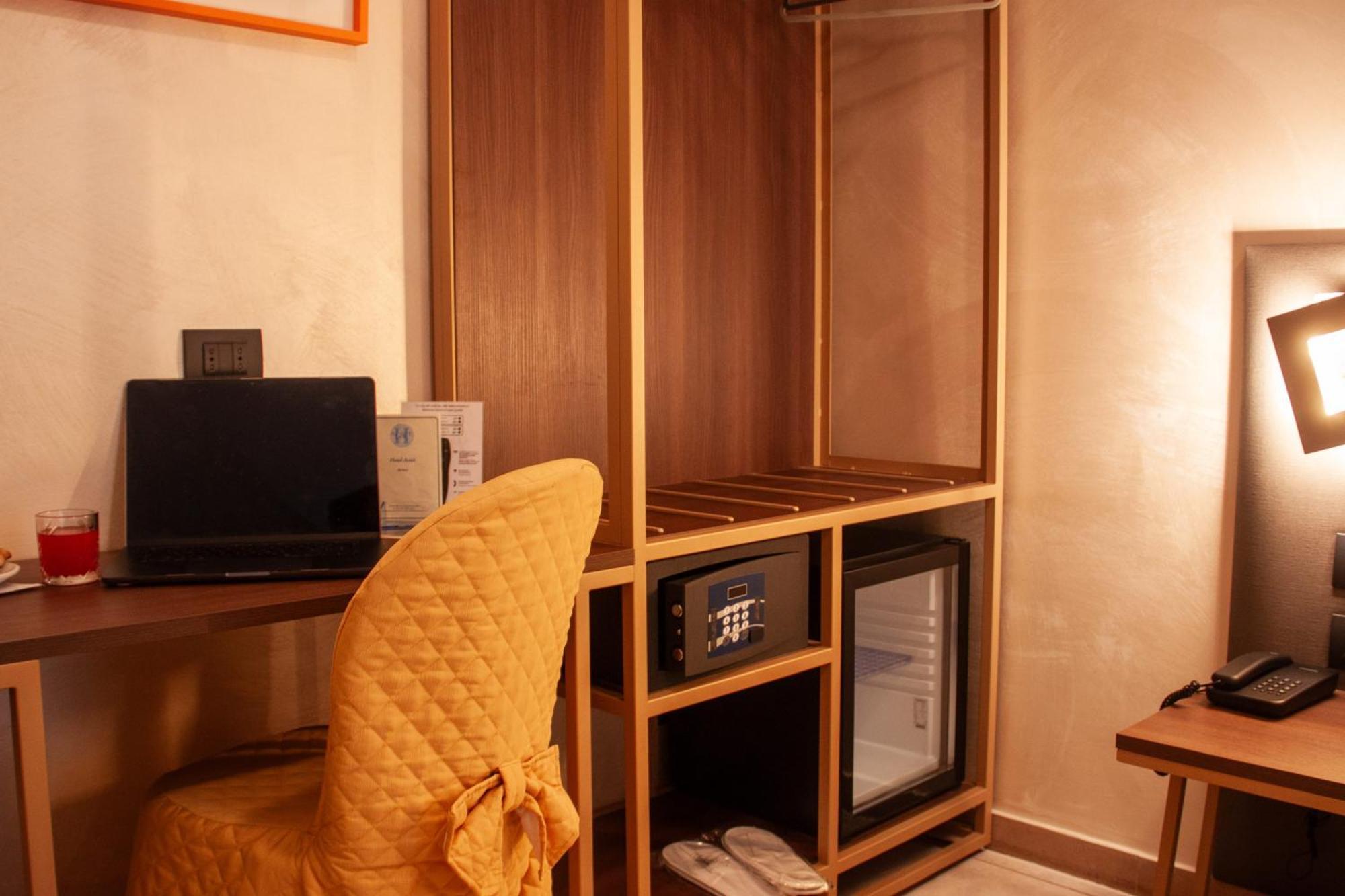 Hotel Assisi Ρώμη Εξωτερικό φωτογραφία
