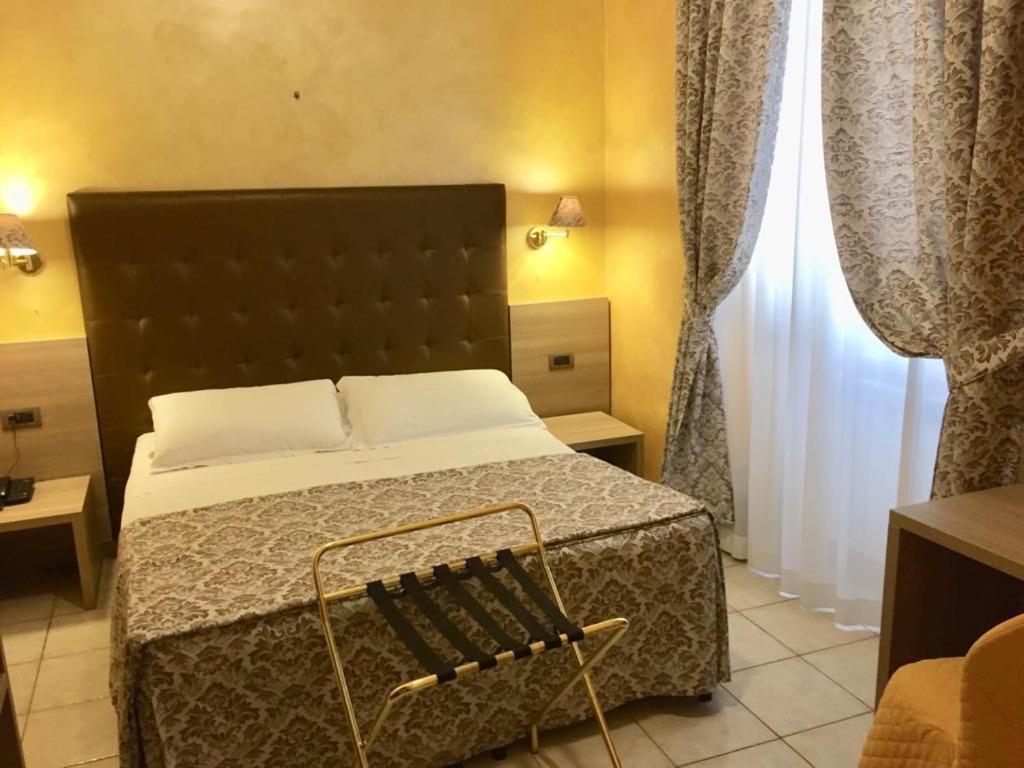 Hotel Assisi Ρώμη Εξωτερικό φωτογραφία