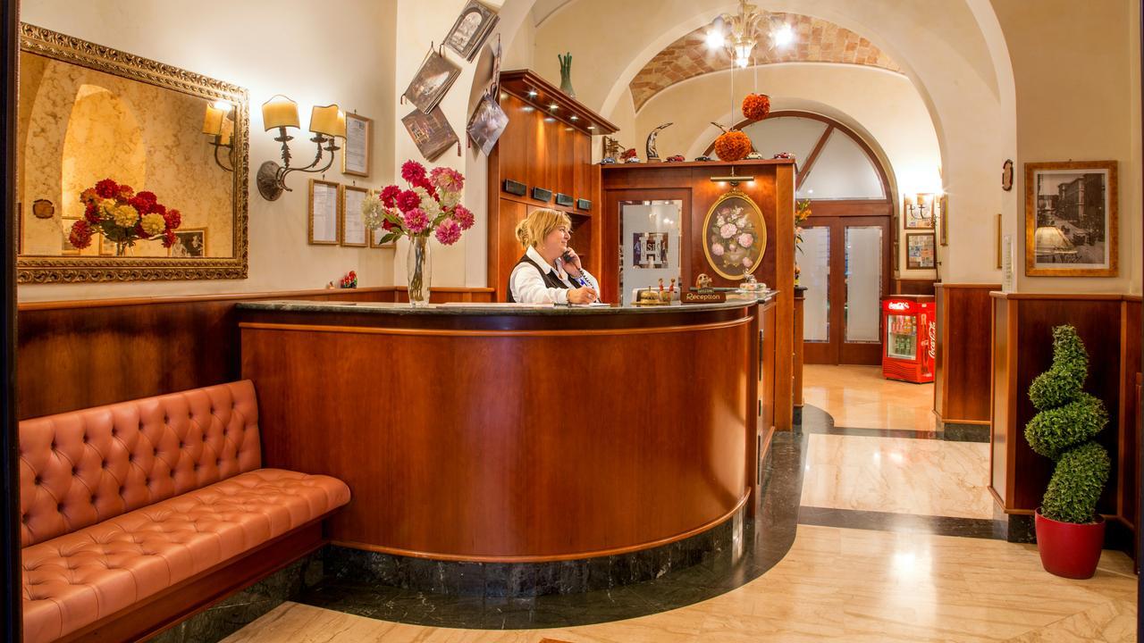 Hotel Assisi Ρώμη Εξωτερικό φωτογραφία