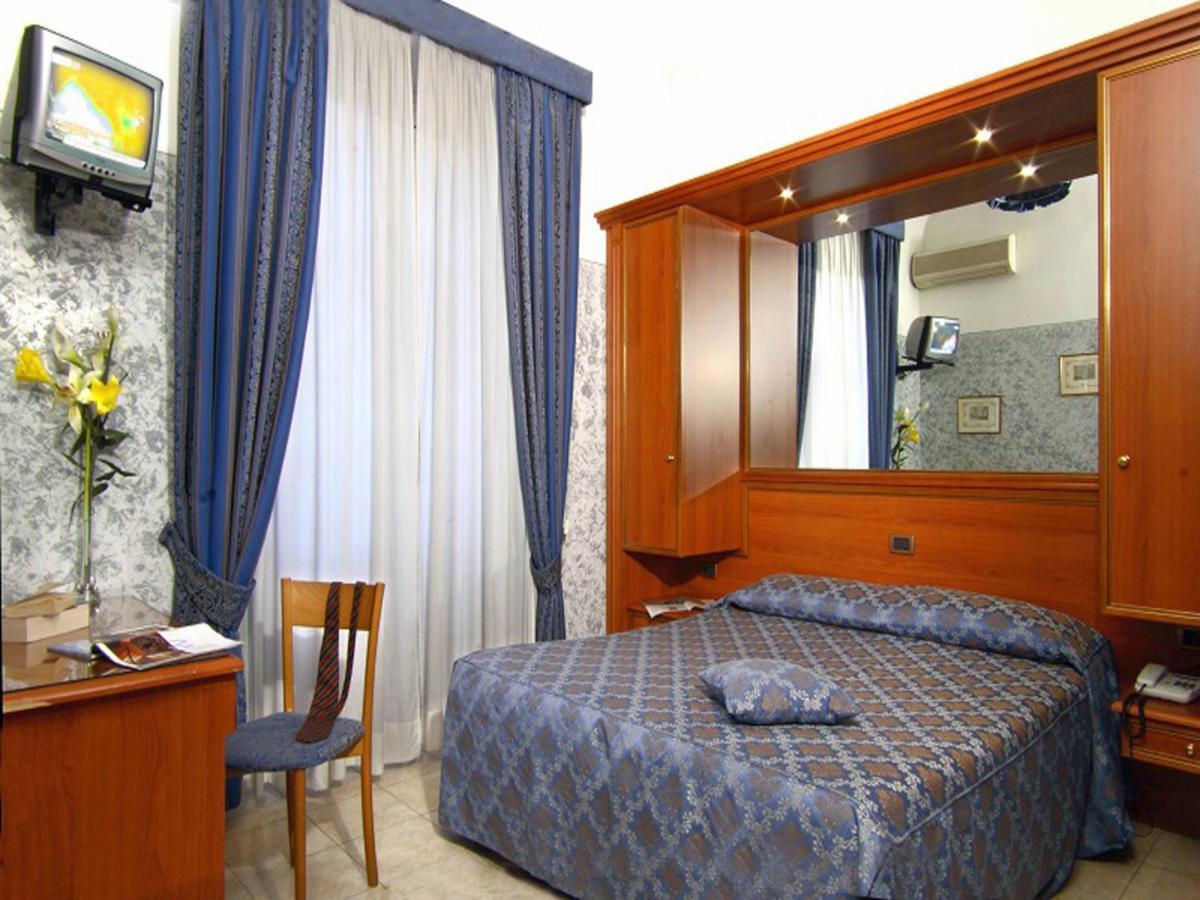Hotel Assisi Ρώμη Δωμάτιο φωτογραφία